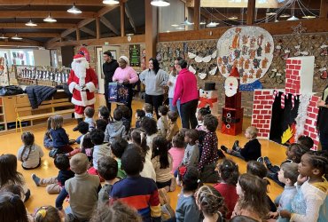 PÈRE NOËL DANS LES ÉCOLES ET ACCUEILS DE LOISIRS